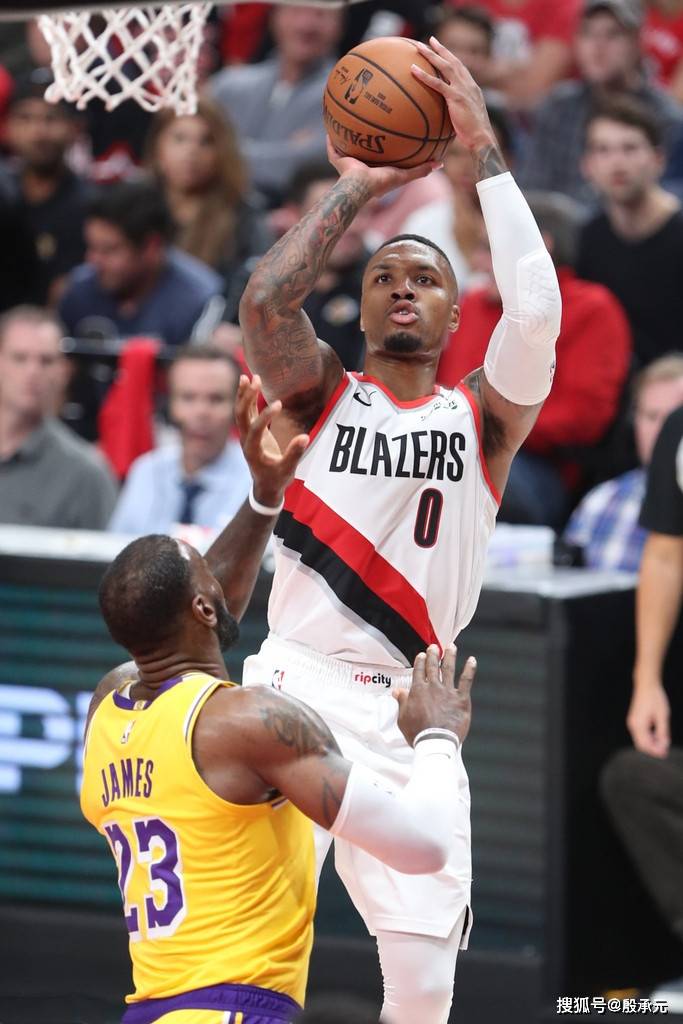 浙江队鏖战骑士,利拉德点燃赛场的简单介绍 浙江队鏖战骑士,利拉德点燃赛场的简单介绍